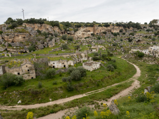 Gravina di Ginosa - Fotografia di Ugo Baldassarre - OM System OM-5