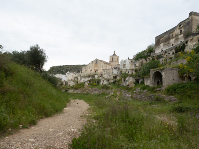 Gravina di Ginosa - Fotografia di Giulio Paravani - OM System OM-1