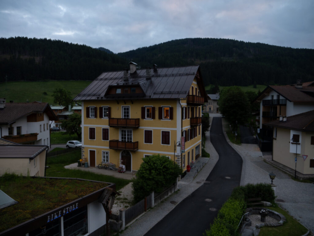 Panasonic Lumix G9 II - Leica DG Vario Emarit 12-60mm f/2.8-4 OIS